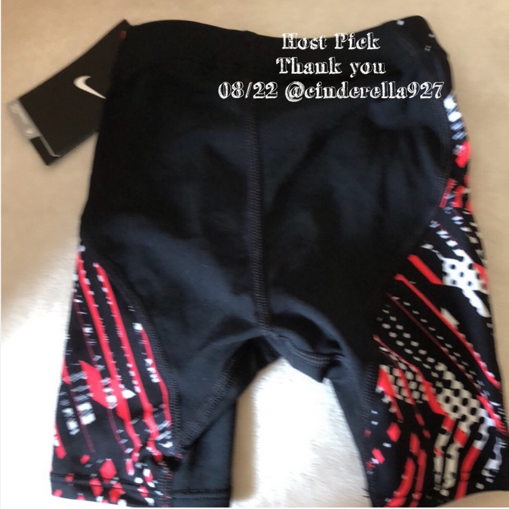Nike Jammers swimwear  boys size 5/6 New!